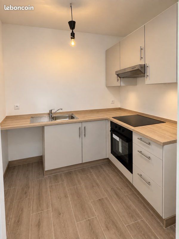 Studio 25m2 - entièrement rénové - centre de Montargis (image 3)