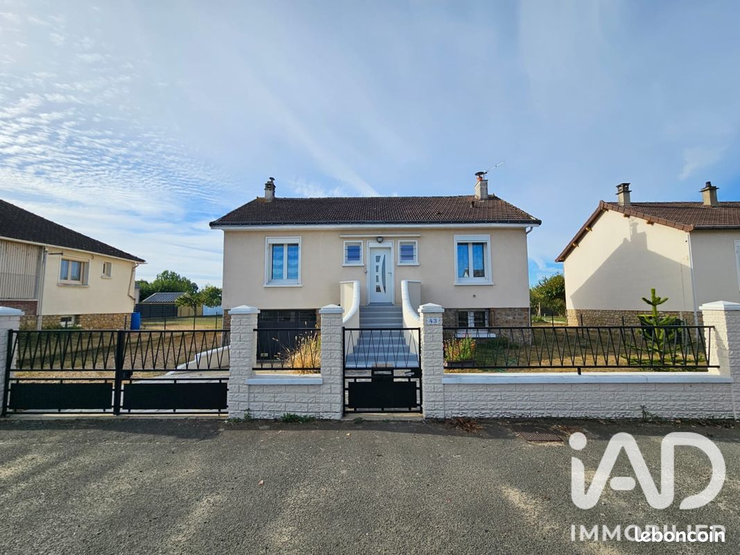 Maison 4 pièces 70 m² · à Vaas · 70 m² · 126 000 €