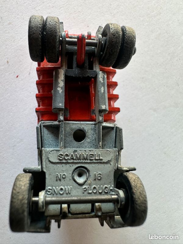 Miniature camion chasse neige vintage (image 7)