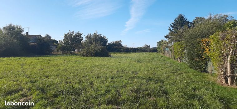 Terrain 1462 m² CHASSORS
