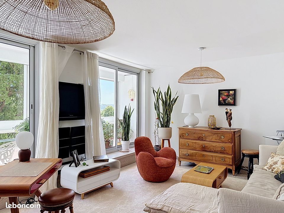 Appartement 3 pièces 73 m² · à Lyon · 73 m² · 220 000 €