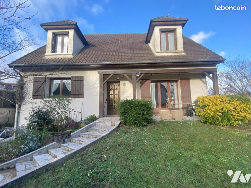 Maison 7 pièces 146 m² · à Neuilly-Plaisance · 146 m² · 579 000 €