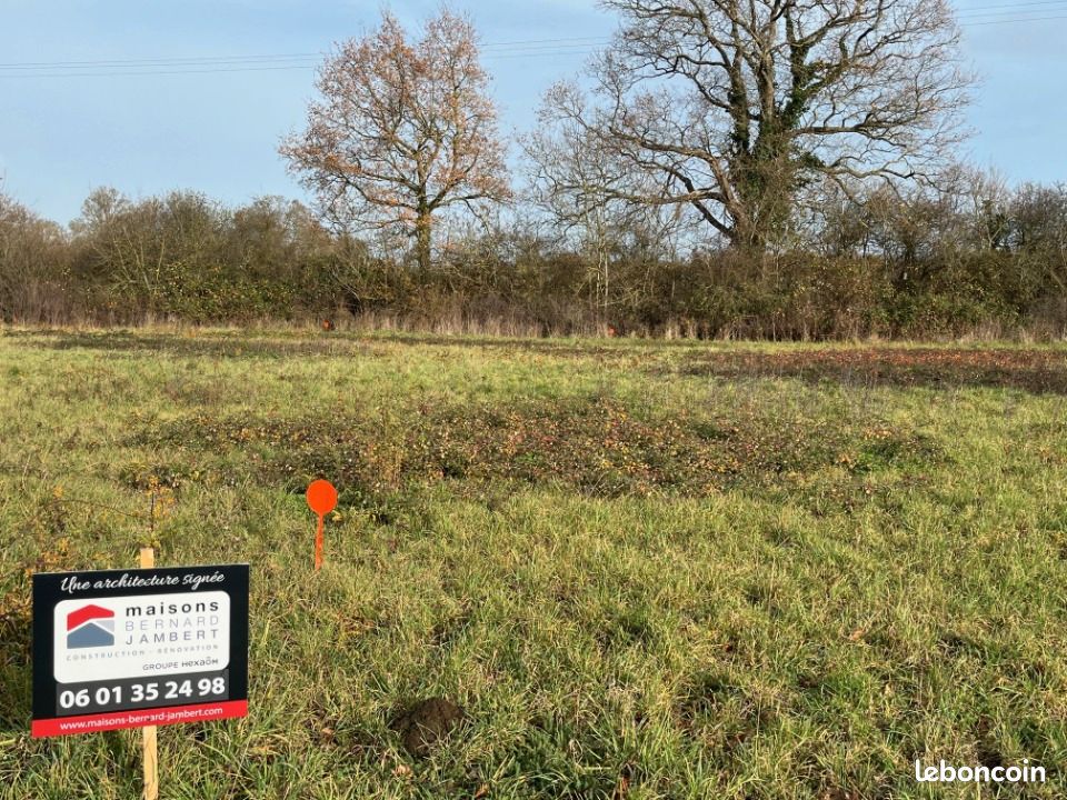 Terrain 358 m² Villemoisan · à Val d'Erdre-Auxence · 58 400 €