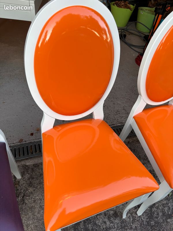 Table + 4 chaises (image 9)