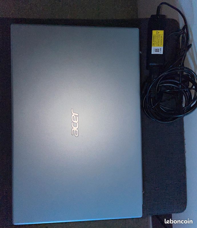Acer Aspire 3 (image 3)