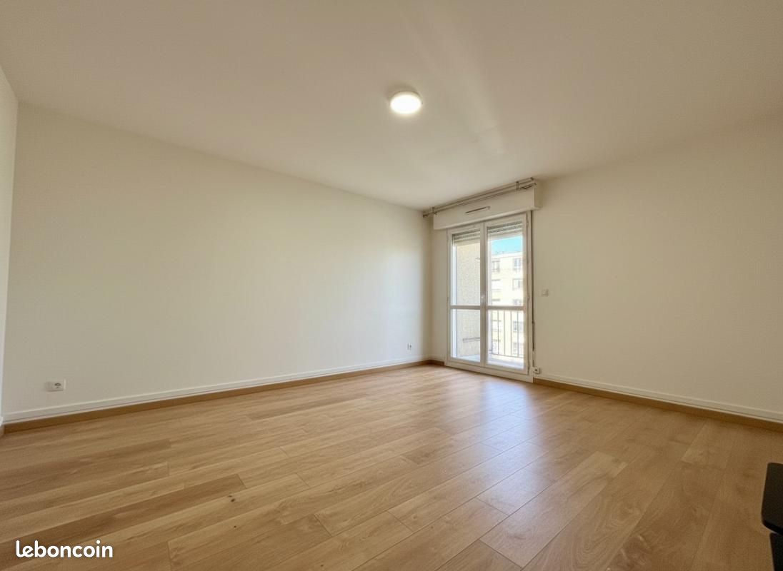 Appartement 4 pièces 84 m² · à Évry-Courcouronnes · 84 m² · 179 000 €