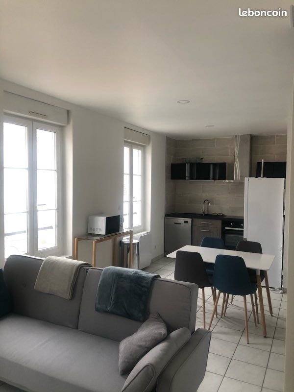 Appartement 4 pièces 82 m² · à Romilly-sur-Seine · 82 m² · 700 €