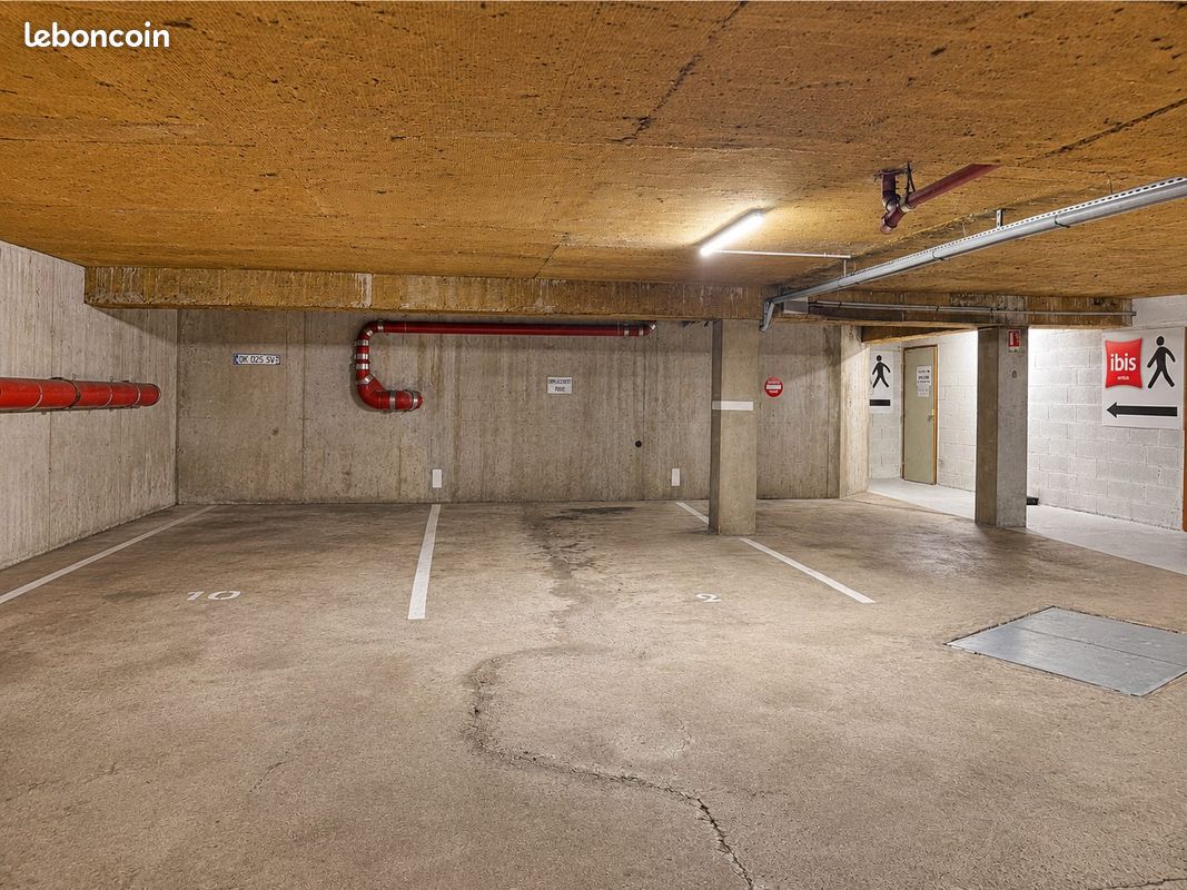 Parking 15 m² · à Colmar · 15 m² · 93 €/mois