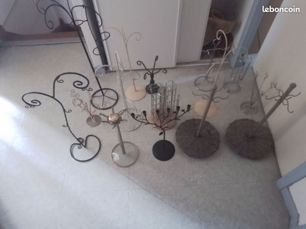Lot présentoir à bijoux (image 3)