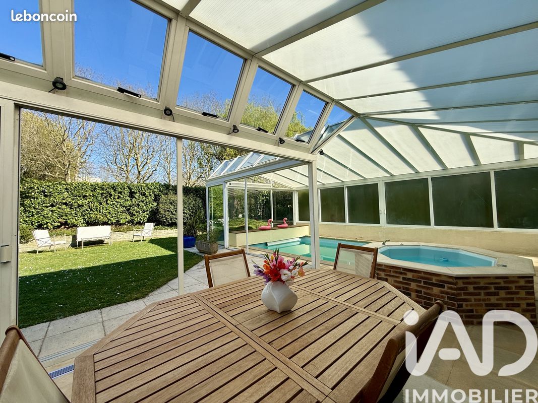 Maison familiale 8 pièces 209 m² (image 10)