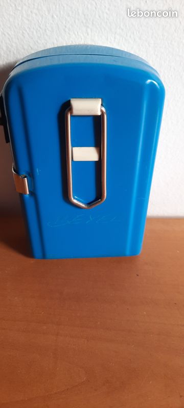 ANCIENNE LAMPE TORCHE Mazda Portative EUR 9,00 - FR