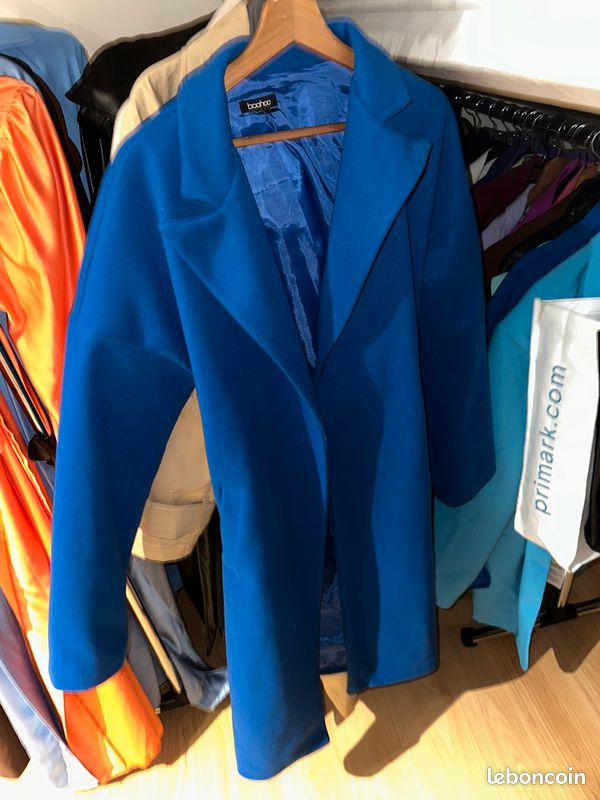 Manteau bleu électrique avec ceinture Vêtements