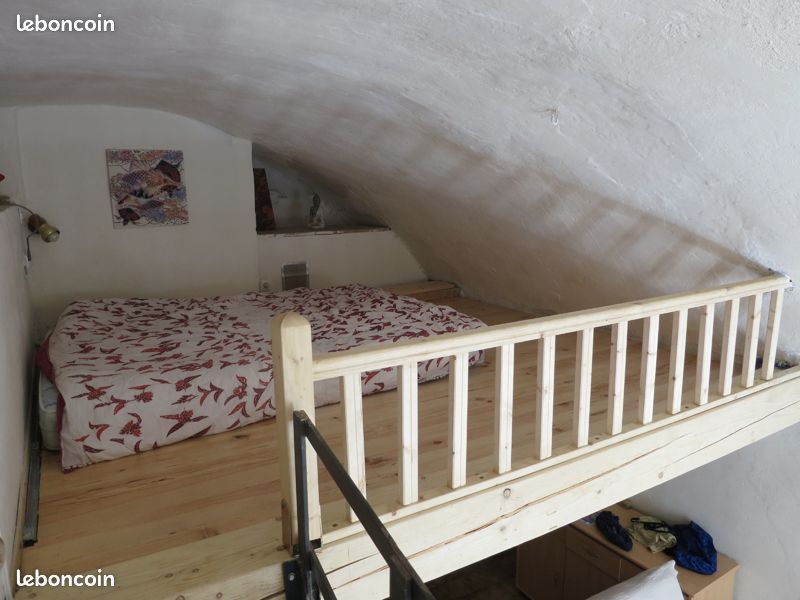 Appartement vouté rez de chaussée près du vieux port La Ciotat (image 6)