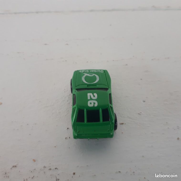 Micro Machines Ford thunderbird QUAKER STATE 26 Nascar (image 13)