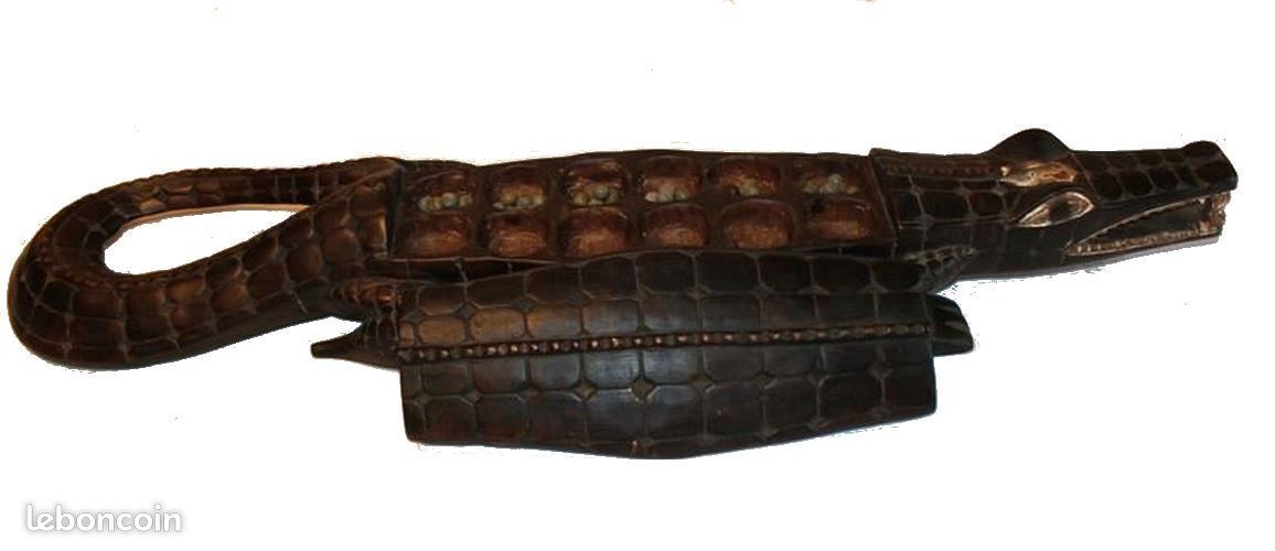 Awalé crocodile Gouro géant (AAD12) (image 1)