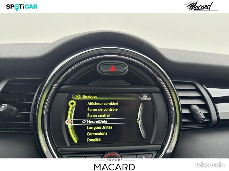 Mini Mini Cooper 136ch Blackfriars BVA (image 25)