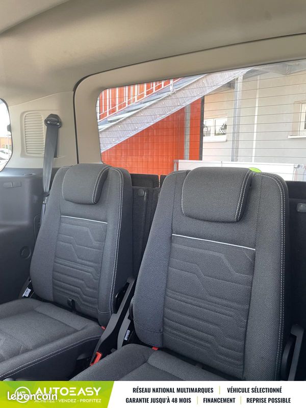 Ford Tourneo Connect 1.5 TD 120ch Stop&Start Titanium Powershift Euro6 (image 12)