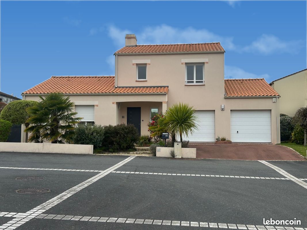 Maison 5 pièces 125 m² · à Saint-Sébastien-sur-Loire · 125 m² · 499 000 €