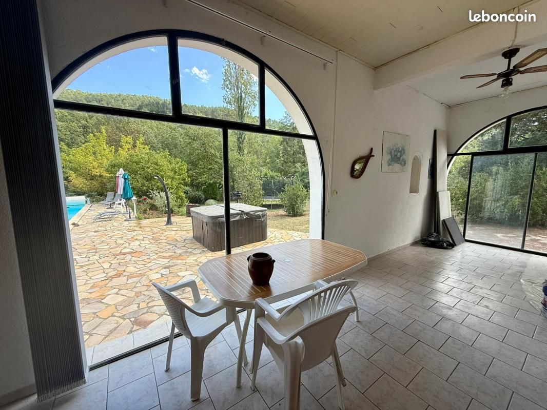 Appartement 2 pièces 53 m² · à Aubenas · 52,6 m² · 520 €/mois