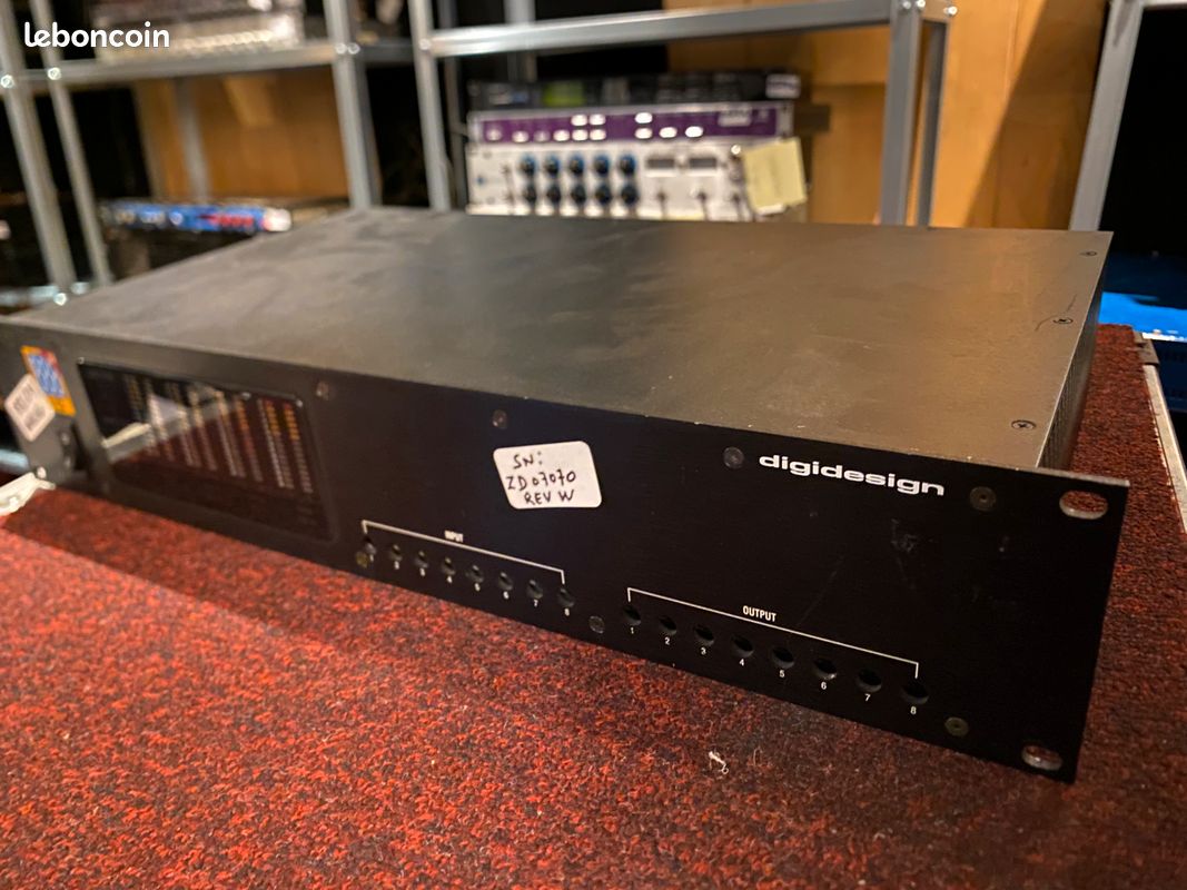 Interface audio Digidesign 888|24 I/O – 8 In / 8 Out analogiques + numériques (Pro Tools TDM) (image 2)