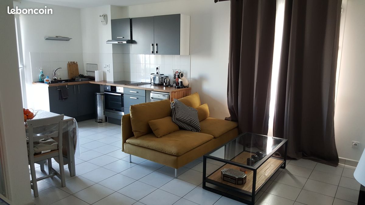 Appartement 2 pièces 45 m² · à Vaulx-en-Velin · 45 m² · 898 €/mois