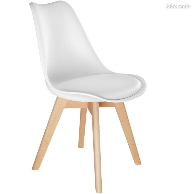 Lot 4 chaises (image 1)