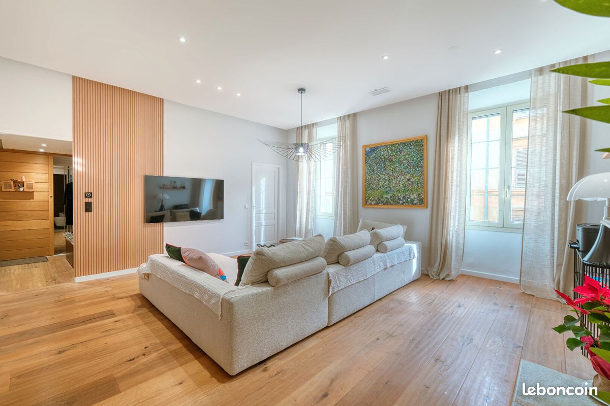 Appartement 5 pièces 136 m² · à Bastia · 136 m² · 650 000 €