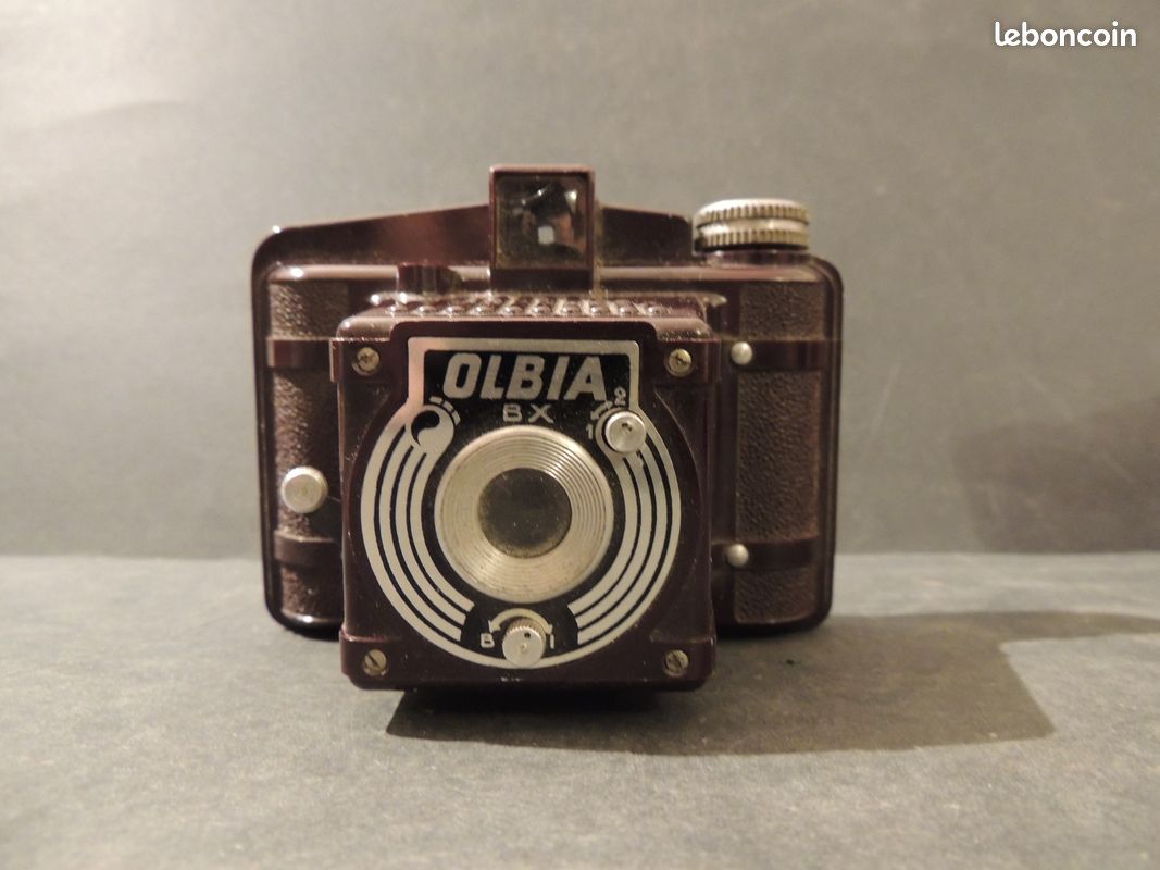 Appareil Photo Argentique Olbia – Modèle D'Occasion Pour Collection