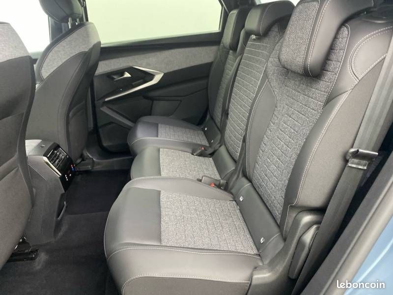 Peugeot 5008 Hybrid 145 ch e-DCS6 Allure (image 10)