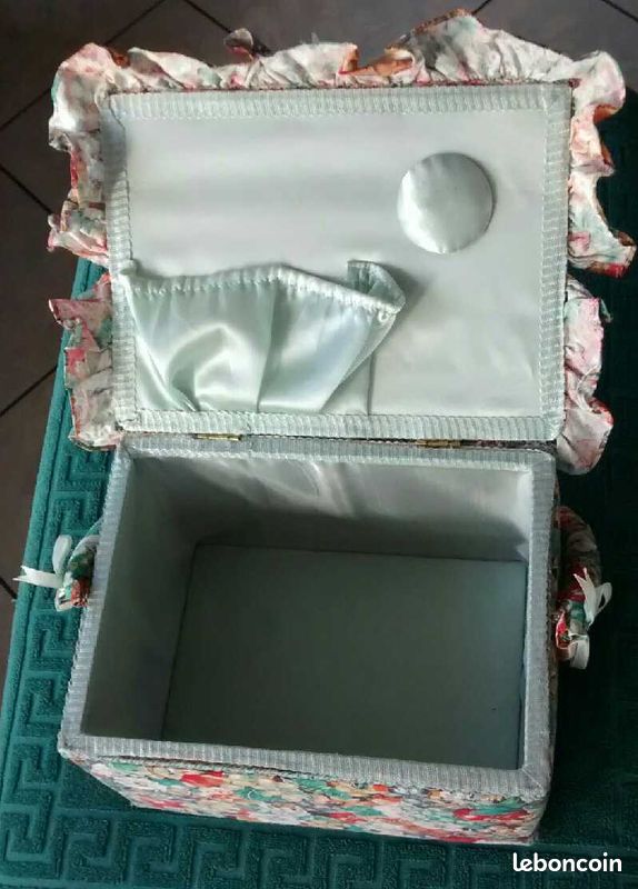 Boite à couture en tissu (image 3)