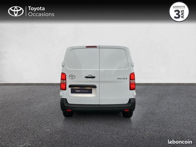 Toyota PROACE Medium 2.2 D-4D 150 Cabine Approfondie Start Pack Confort BVA MY25 (image 4)