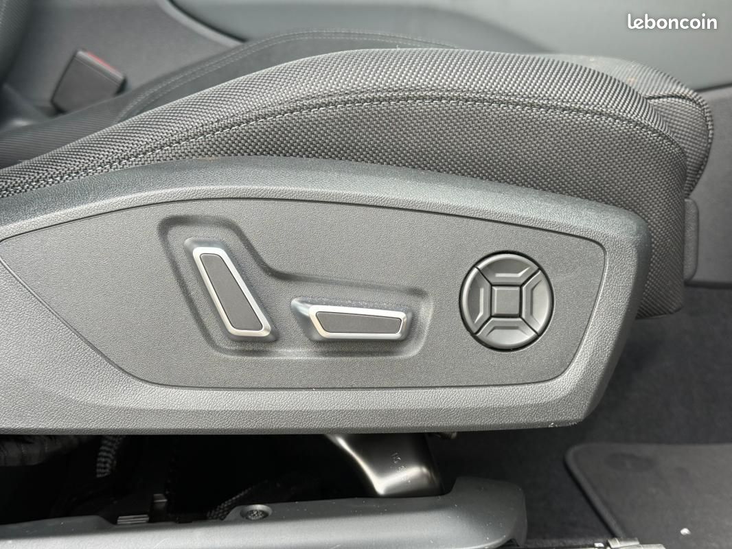 Audi Q3 DIESEL TDI 150 ch S tronic 7 S line (image 48)