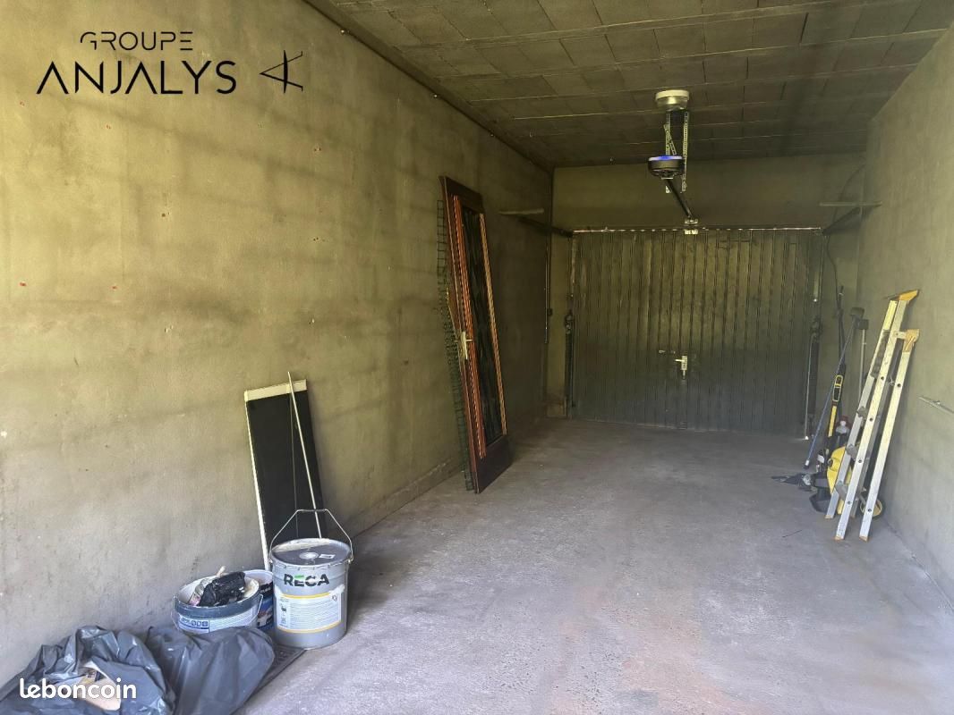 Maison a louer decines-charpieu - 5 pièce(s) - 125 m2 - Surfyn