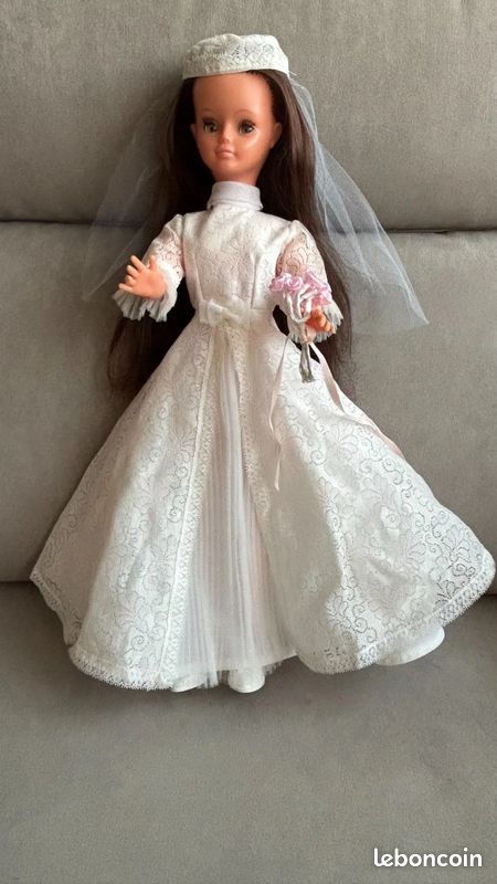 Tenue Vintage Pour Poupée Tressy Bella – Année 1975 – Très Bon état