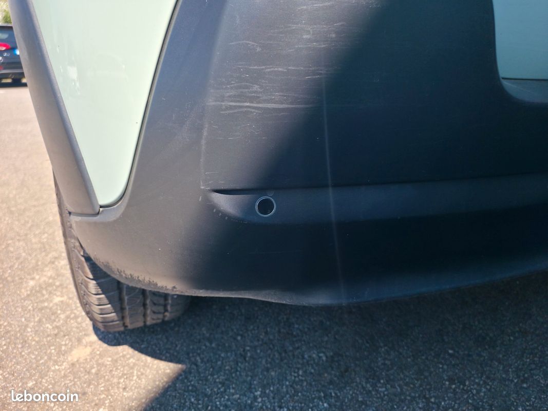 CITROEN C3 1.2 PURETECH 82 FEEL / DISTRIBUTION a JOUR (image 8)