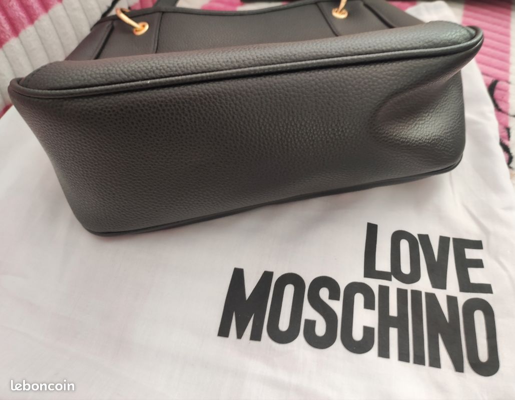 Magnifique sac neuf Love Moschino en cuir (image 11)