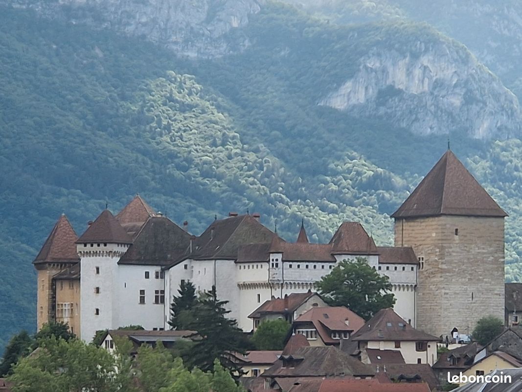 Appartement 3 pièces 75 m² · à Annecy · 75,4 m² · 452 000 €