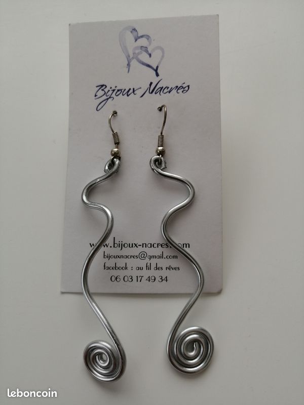 Boucles d'oreilles sans nickel (image 1)
