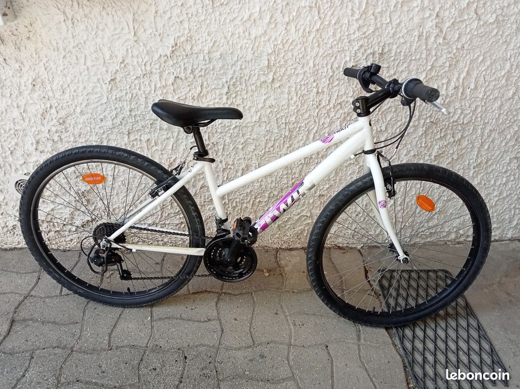Vélo Rockrider 26 pouces (image 1)