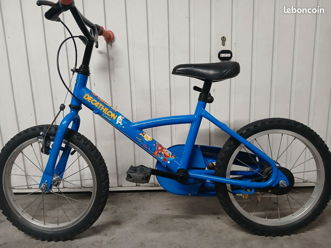 Vélo enfant 16 pouces 4 a 6 ans DECATHLON (image 2)
