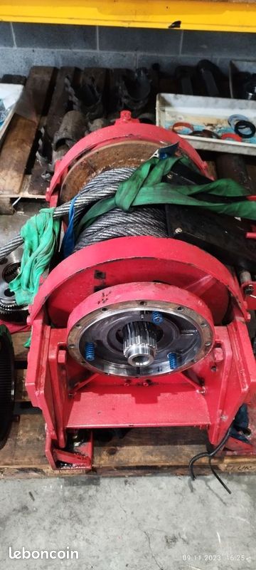 Réparation hydraulique – pompes, moteurs, vérins, flexibles (image 1)