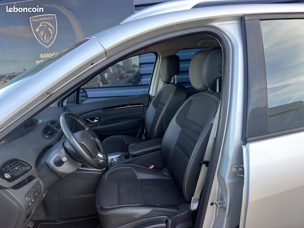 Renault Grand Scenic 1.5 dCi 110ch Bose EDC Euro6 7 places "Boite Automatique" (image 7)