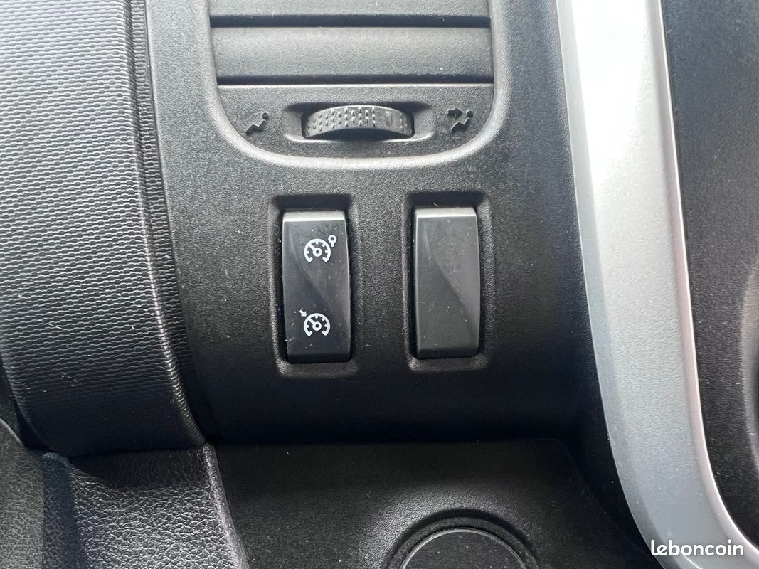 RENAULT TRAFIC COMBI L1H1 1.6 DCI 120CH 6 PLACES GALLERIE / CAMERA DE RECUl (image 23)