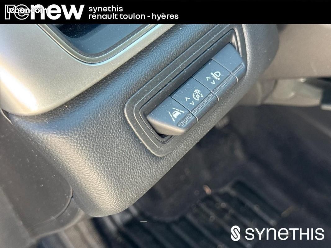 Renault Captur E-Tech 145 - 21 Intens (image 18)