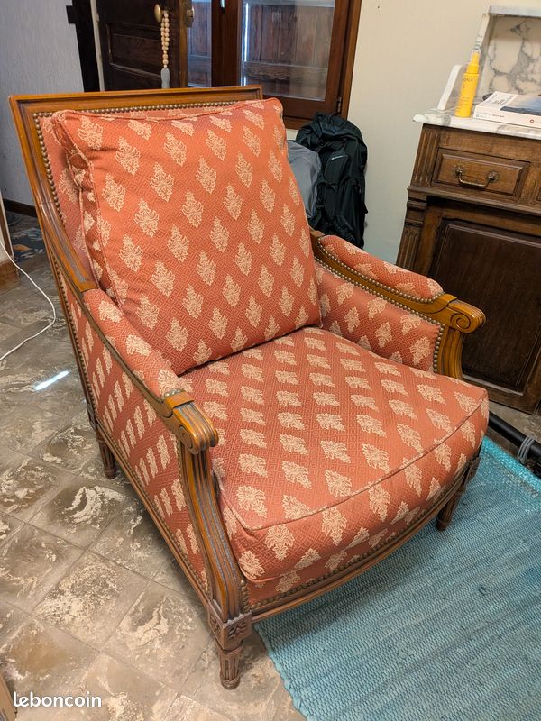 Fauteuil bergère (image 1)
