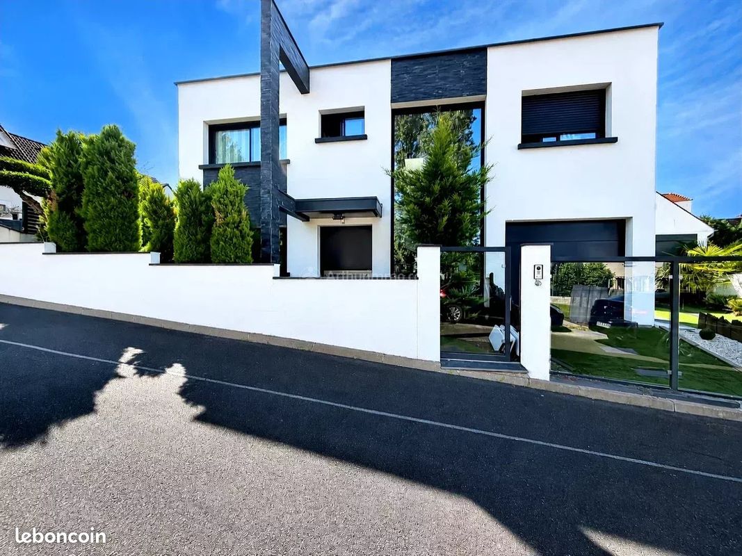 Maison 5 pièces 140 m² · à Villevaudé · 140 m² · 539 000 €