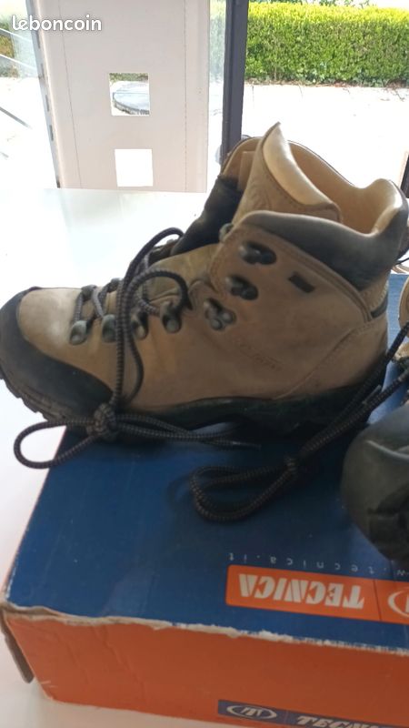 Vends chaussures de randonnée (image 1)