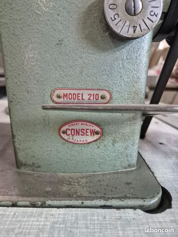 Machine à coudre CONSEW MODEL 210 (image 2)