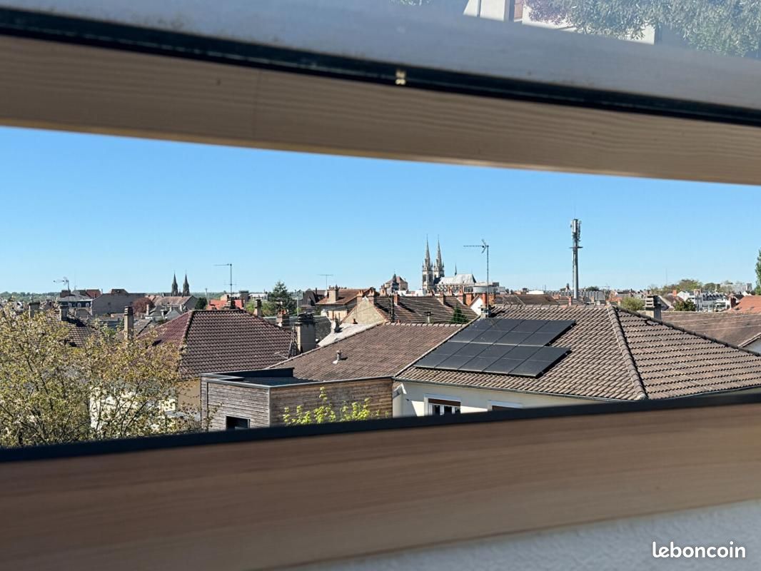 Maison 6 pièces 147 m² · à Yzeure · 147 m² · 182 000 €