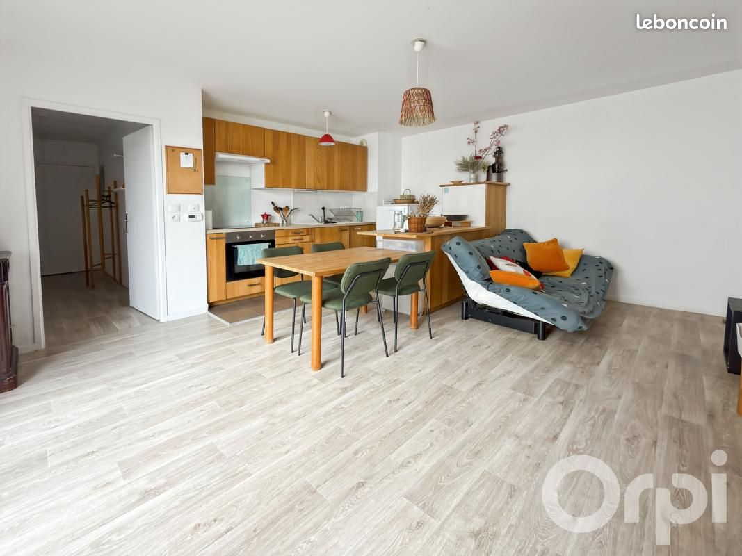 Appartement 3 pièces 63 m² · à Saint-Denis · 63 m² · 1 299 €/mois